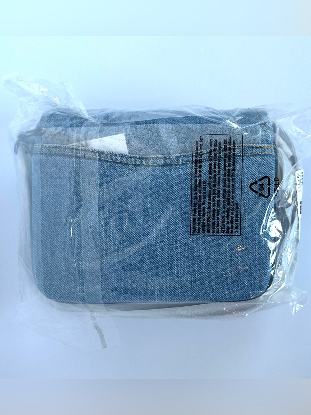 Authentic COACH Cassie 19 Crossbody in Indigo Denim CR662 | NWT - Picture 3 of 14